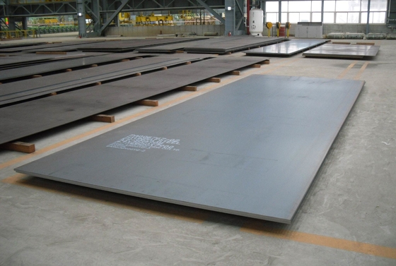 Placa de acero negra laminada en caliente ASTM A36 ST37 S45C ST52 de carbono