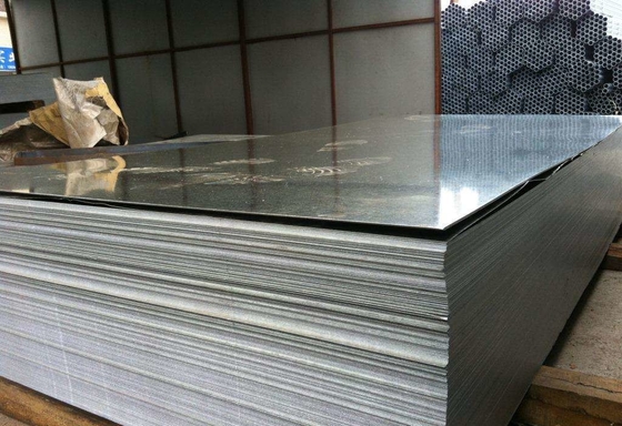 Brillante material de acero del SOLDADO ENROLLADO EN EL EJÉRCITO de Dx51d Z275 acabado galvanizó las bobinas de acero para la construcción